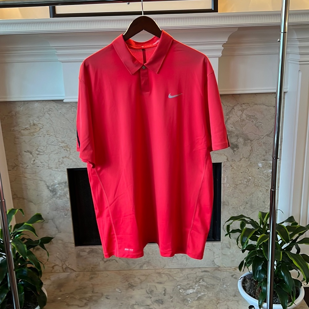 Nike Dri-Fit Tiger Woods golf shirt-XL